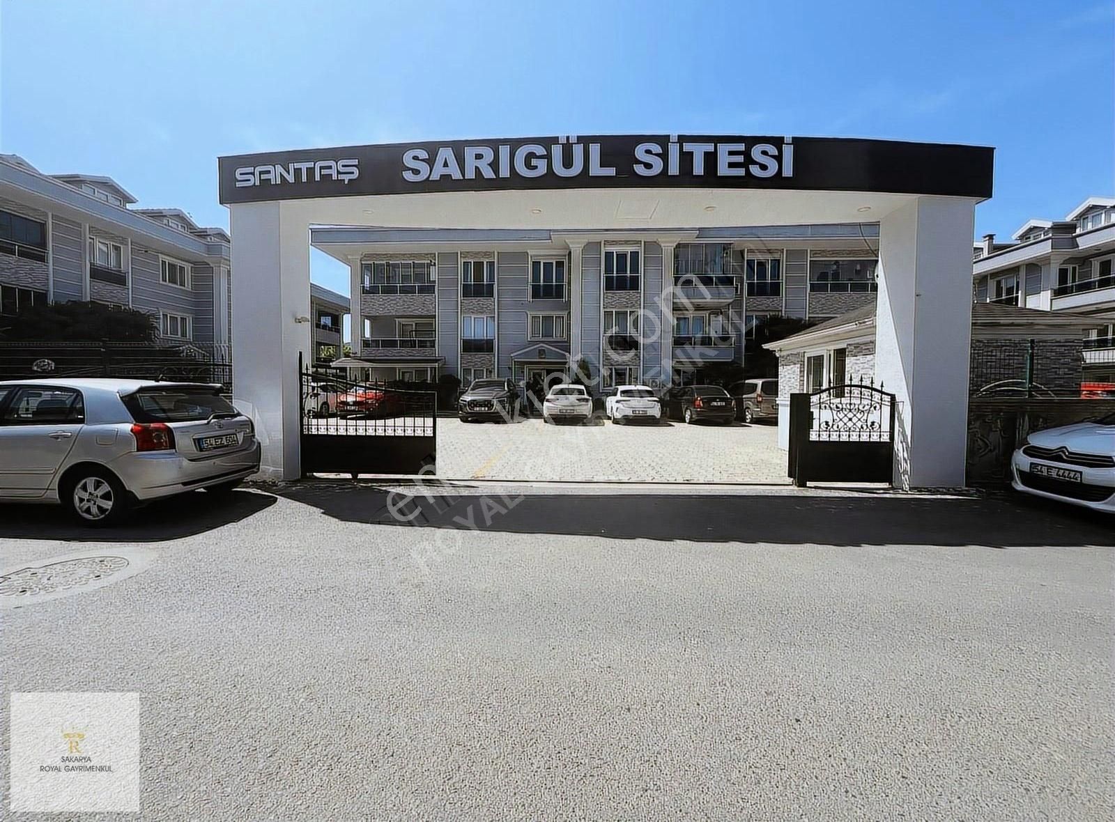 Serdivan Köprübaşı'nda Site İçi Ara Kat Geniş 2+1 Daire