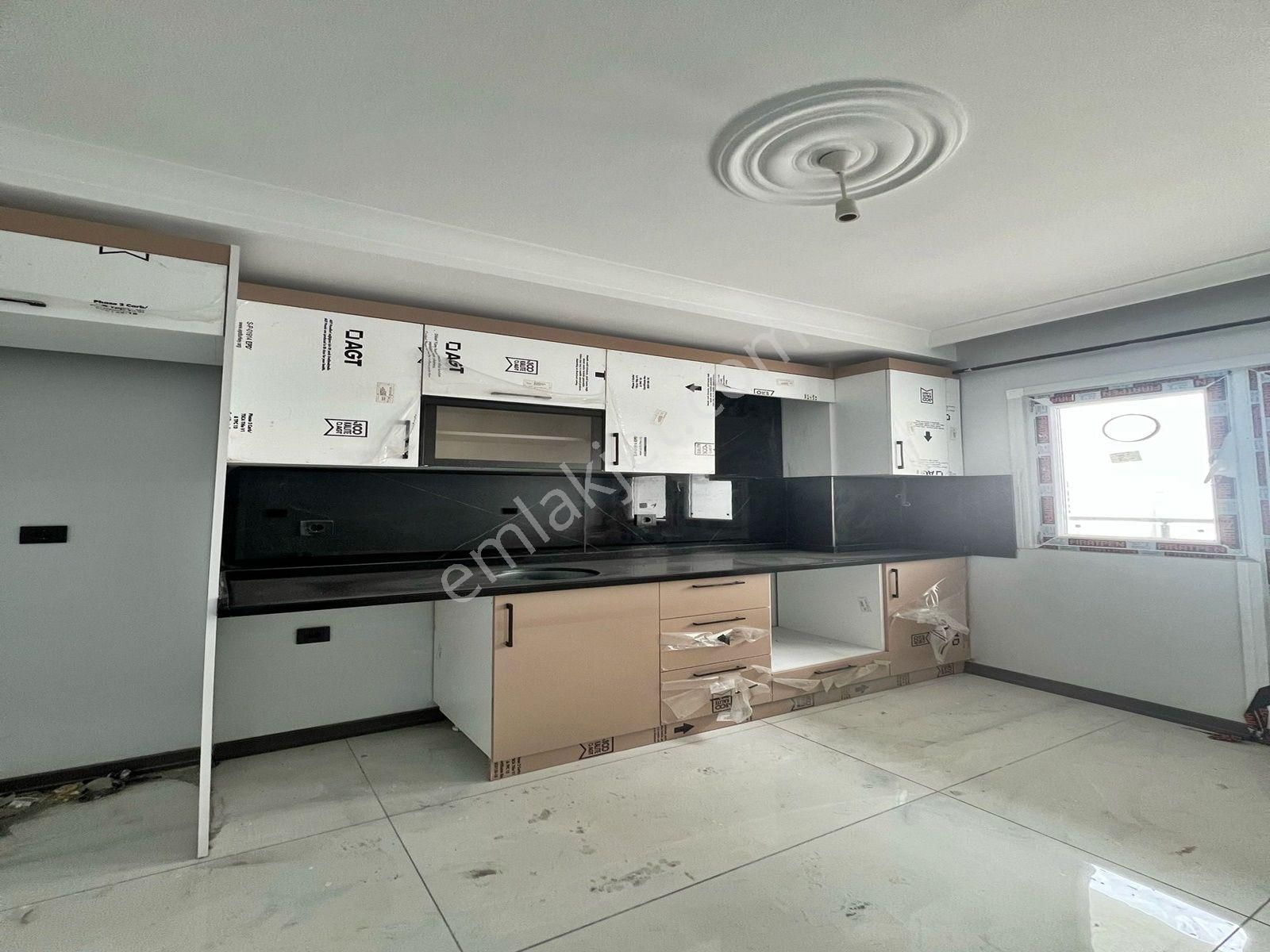 Merkezi Konum İskanlı 3+1 135 M² Satılık Lüx Sıfır Daire