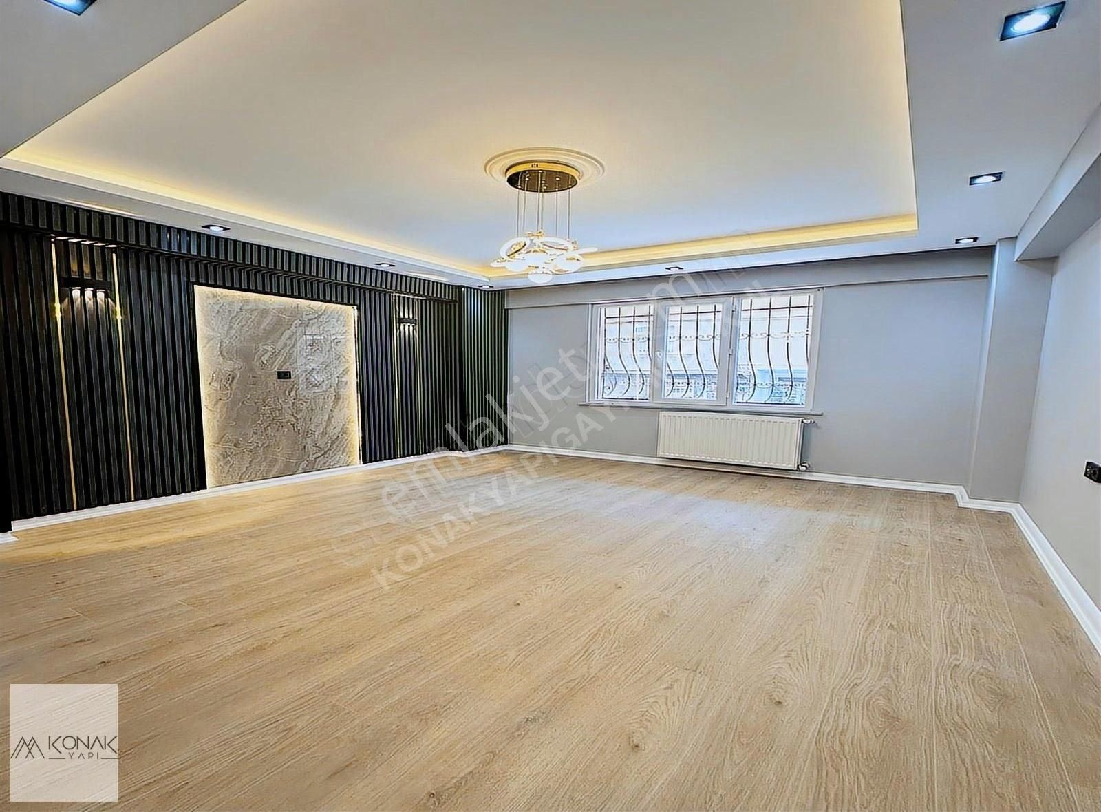 Yenikent (muhacir) Mh İskanlı 2+1 130m² Satılık Daire