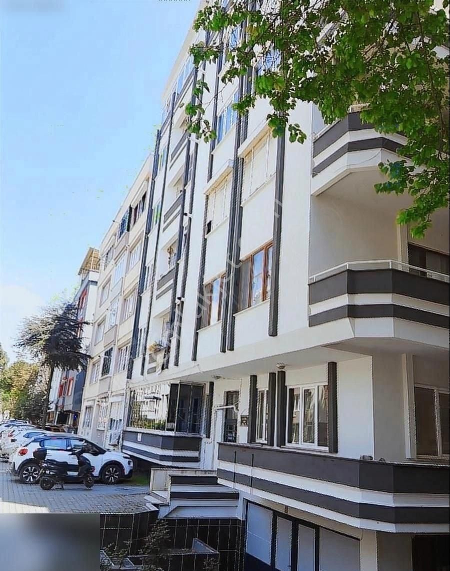 Balıkesir Karası İlçesi Atatürk Mh İsabey Cd 1 Kat Satılık 3+1