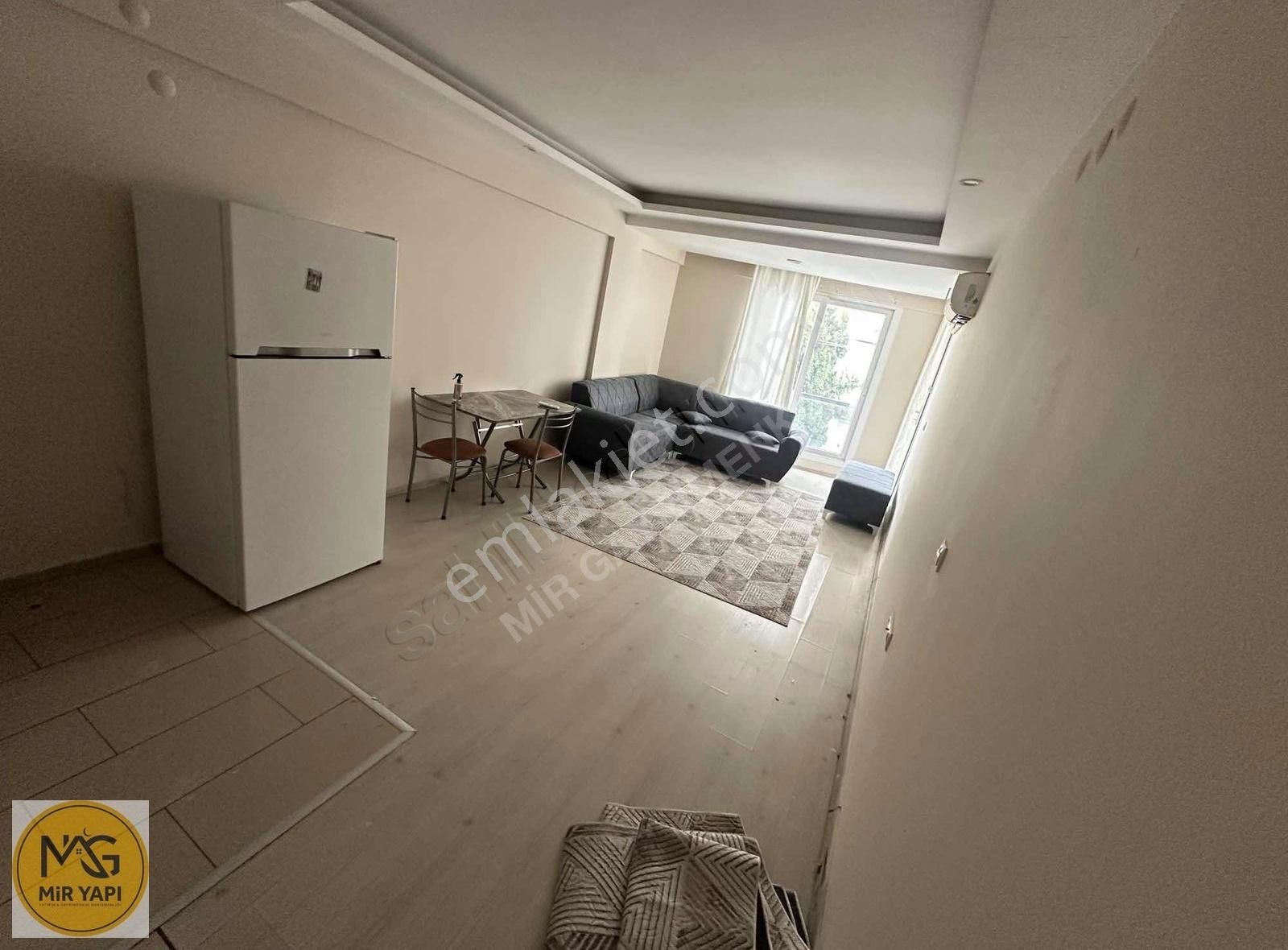 Mir'den 1+1 Geniş Full Eşyalı Merkezi Konumda Daire