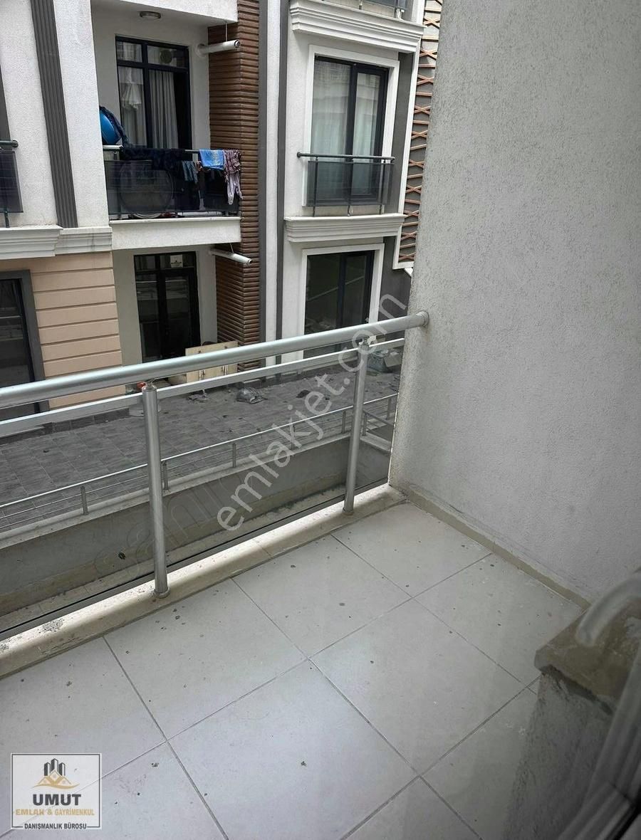 Van Avm Yakınında Kira Kiralık 1+1 Eşyalı Daire