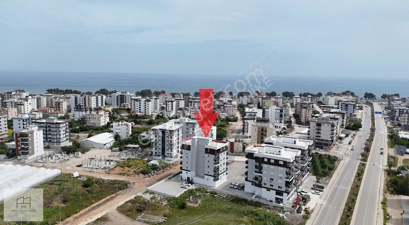 Mega Emlak Finikeden 2+1 Ayrı Mutfak Ebeveyn Banyolu Kiralık