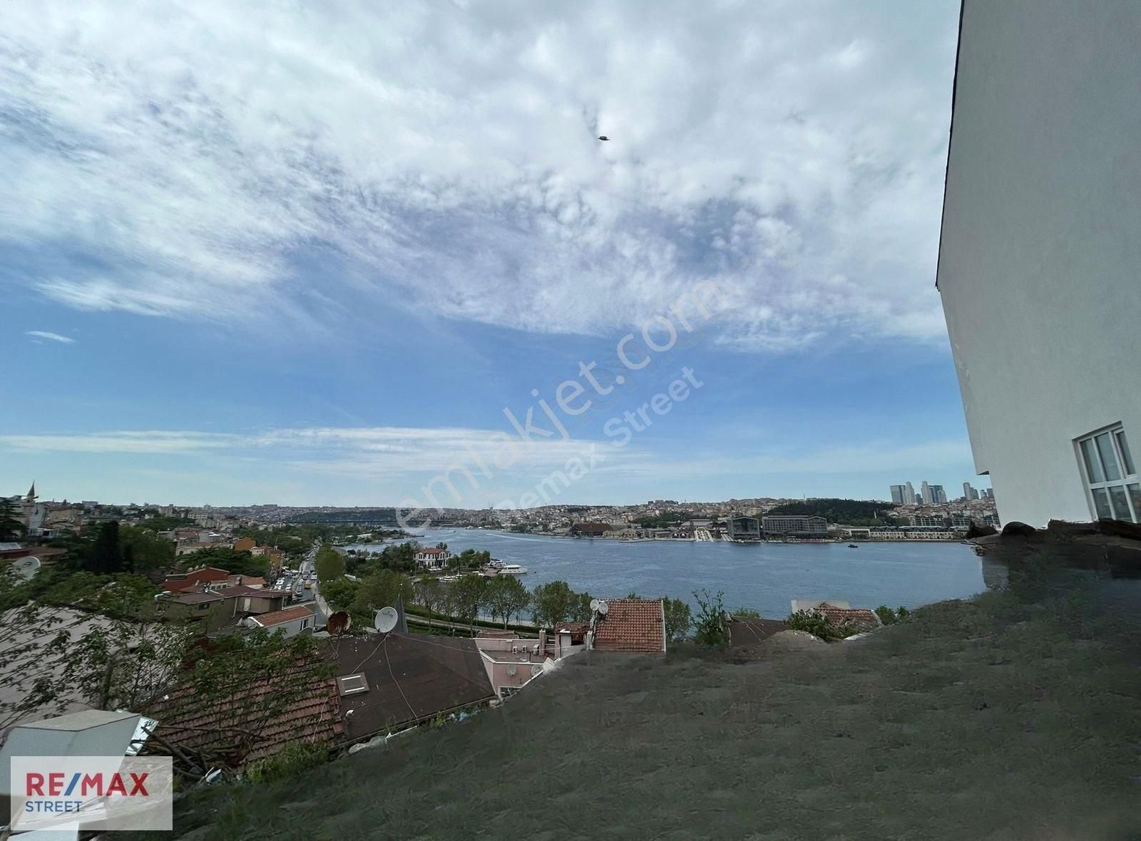 Remax Street'ten Tarihi Yarımadada Yatırımlık 2+1 Fırsat Daire