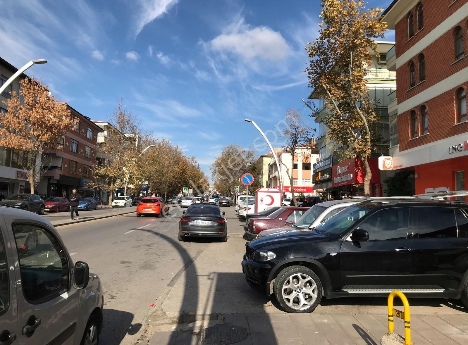 Mecidiye'de 4+1 Ön Cephe Asansörlü Kızlarpınarı Cad Üzerinde