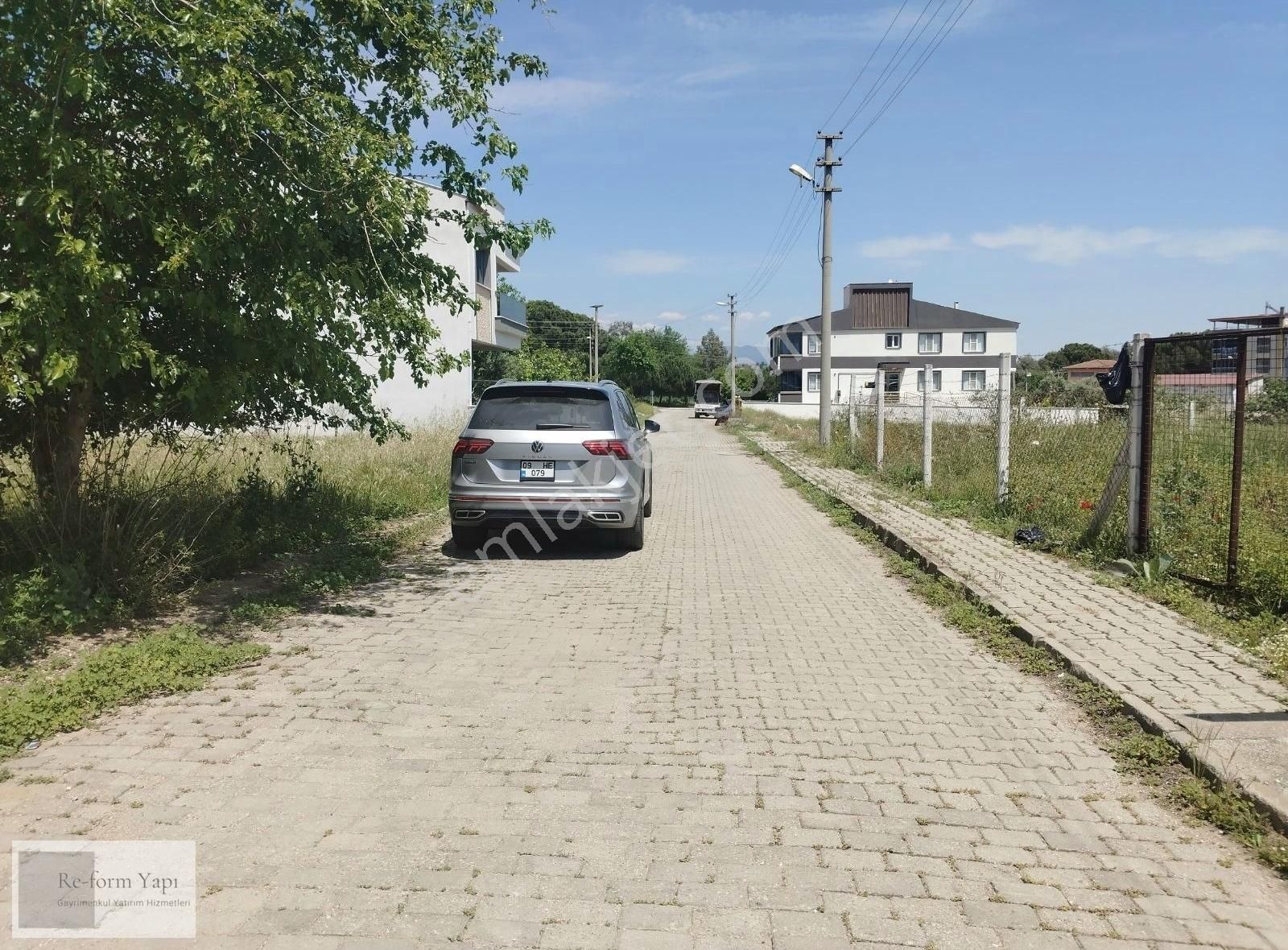 Re-form'danatça Merkezde 340 M2 %40 2 Kat İmarlı Arsa..