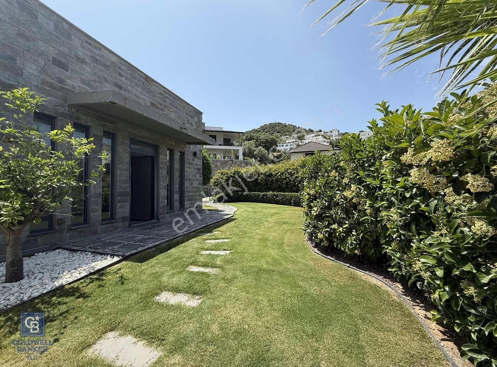 Bodrum Ortakent Yaka'da Kiralık Havuzlu Villa