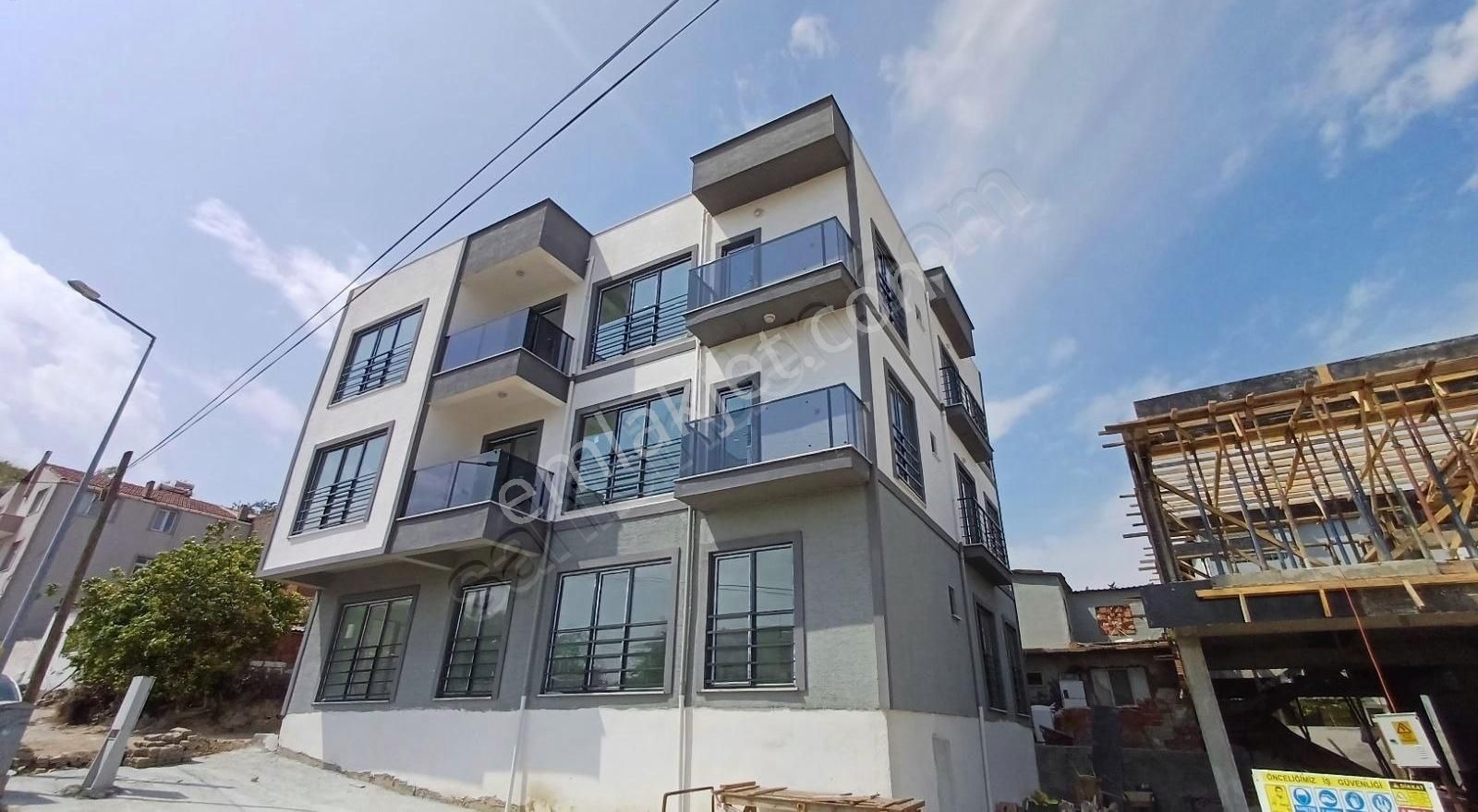 Çanakkale Eceabat Merkezde Kemalpaşa Mahallesinde Sıfır 1+1
