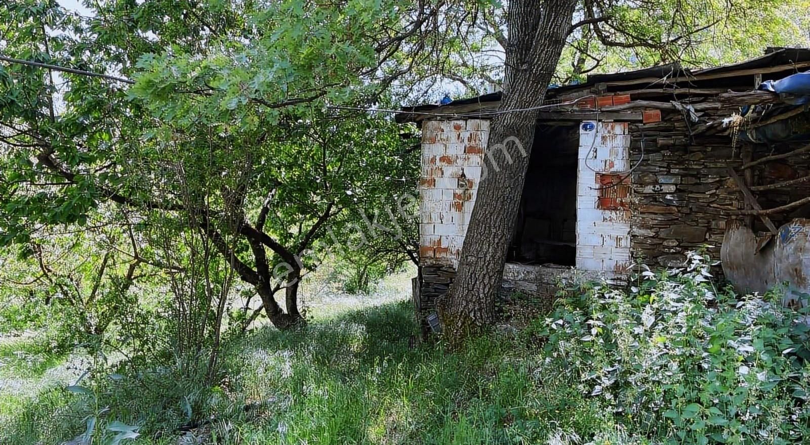 Kemalpaşa Ovacık Köyünde Müstakil Bahçeli Ev - Görsel 21