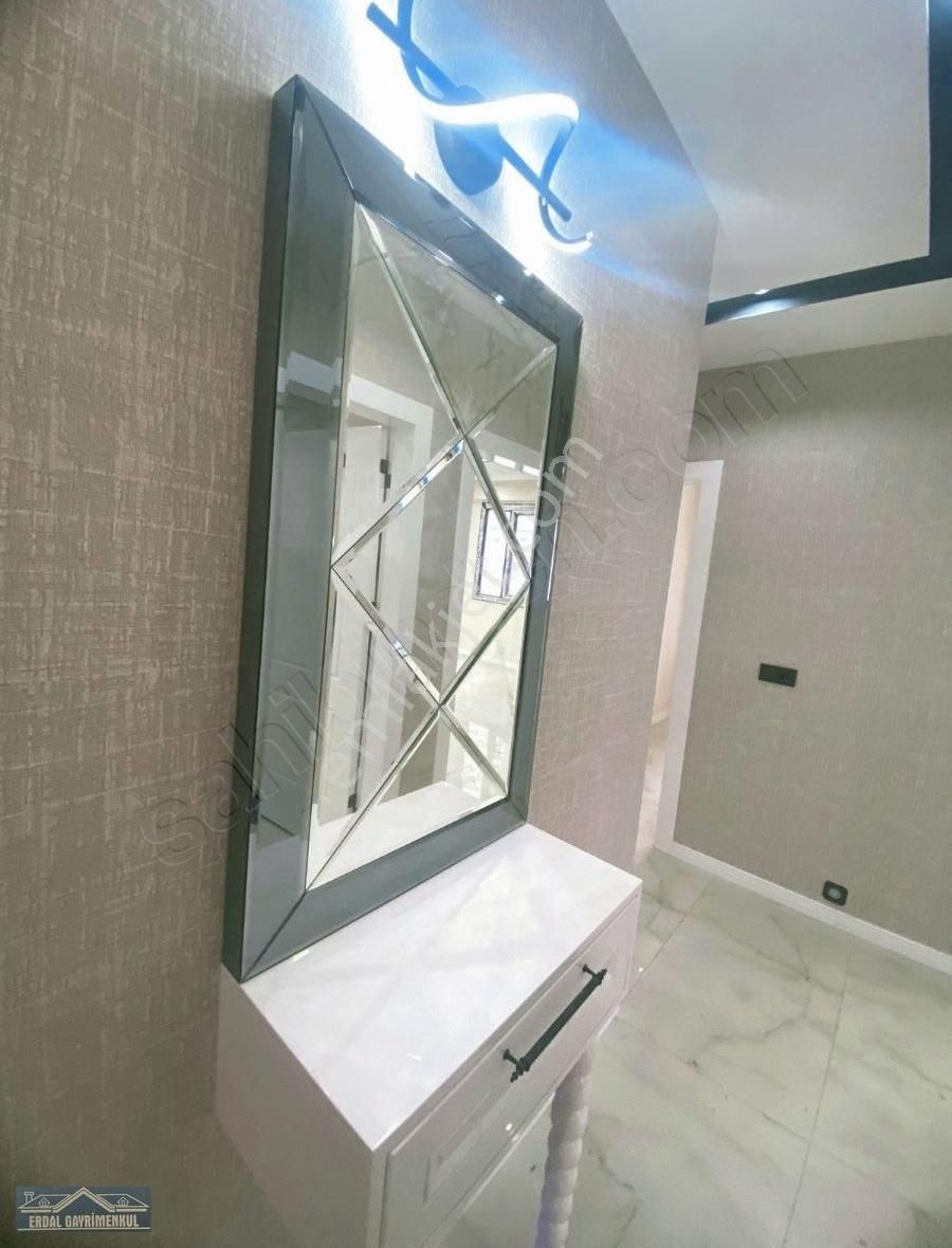 Şemikler Mah. Sifir 145 M2 Ebeveyn Banyolu 3+1 Daire - Görsel 3