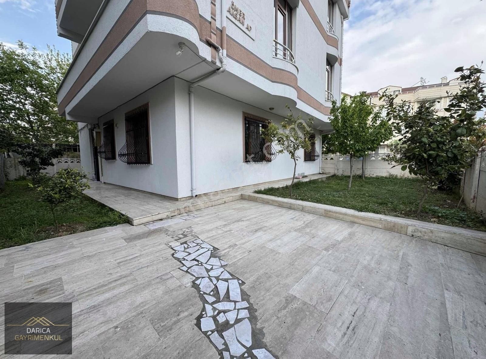 Fevzi Çakmak Mah 3+1 120m2 Kiralık Giriş Katı Daire