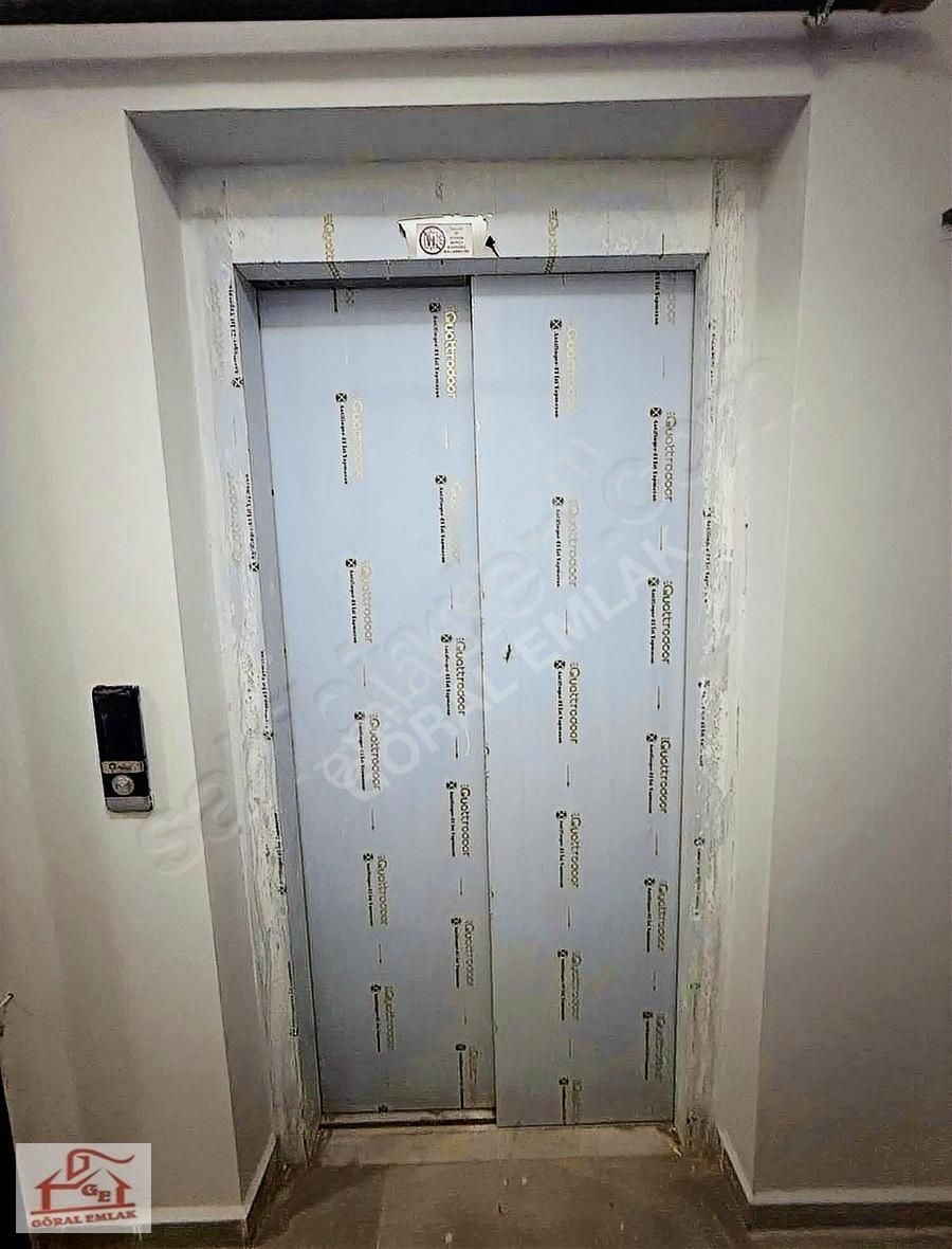 Göral Emlaktan Muradiyede Satılık 2+1 Kapalı Mutfak Daire
