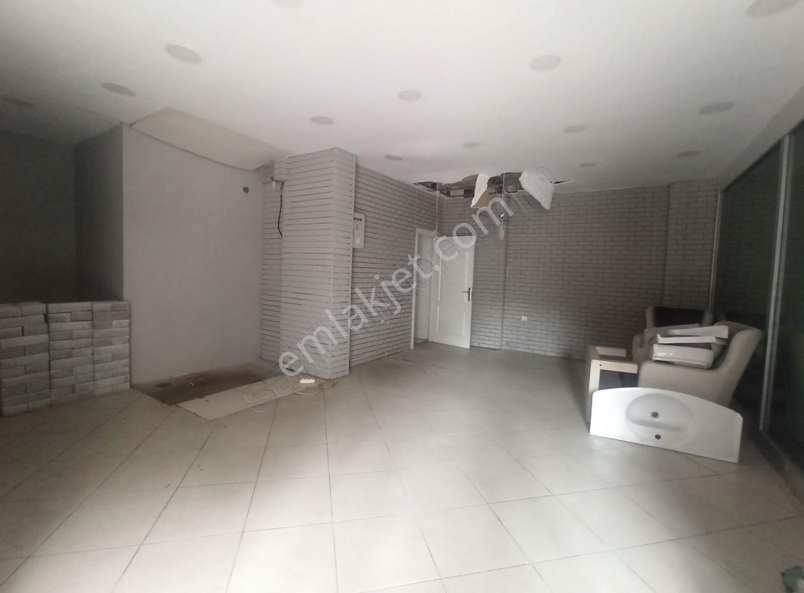 Zafer Mah. Kiralık 110 M2 Düz Giriş Zemin Dükkan Her İşe Uygun