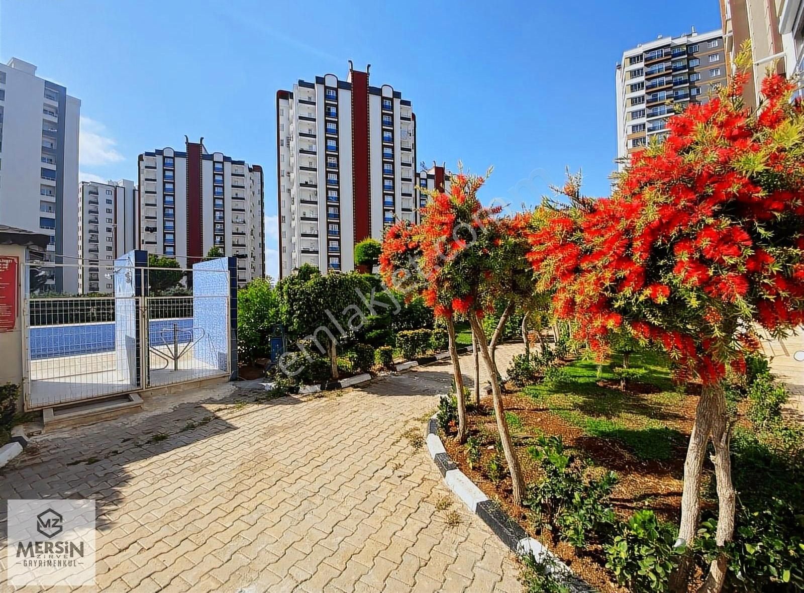 Merkezi Konumlu Site İçi Havuzlu Aqua Parklı Satılık 4+1 Daire - Görsel 18