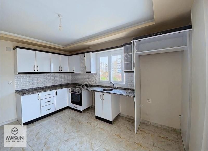Mezitli Davultepe'de Bağımsız Mutfak Kiralık 2+1 Daire