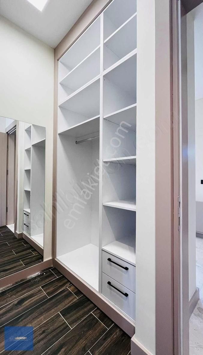 Grim İnşaat'tan K. Mülkiyet/özel Havuz/bahçe/sıfır Fırsat Villa - Görsel 22