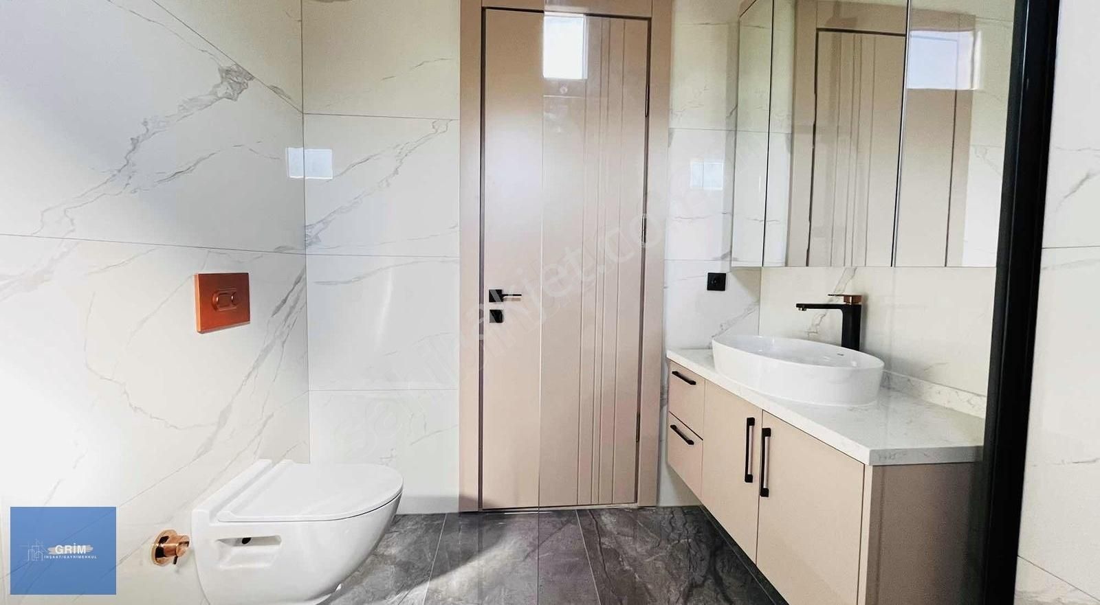 Grim İnşaat'tan K. Mülkiyet/özel Havuz/bahçe/sıfır Fırsat Villa - Görsel 8