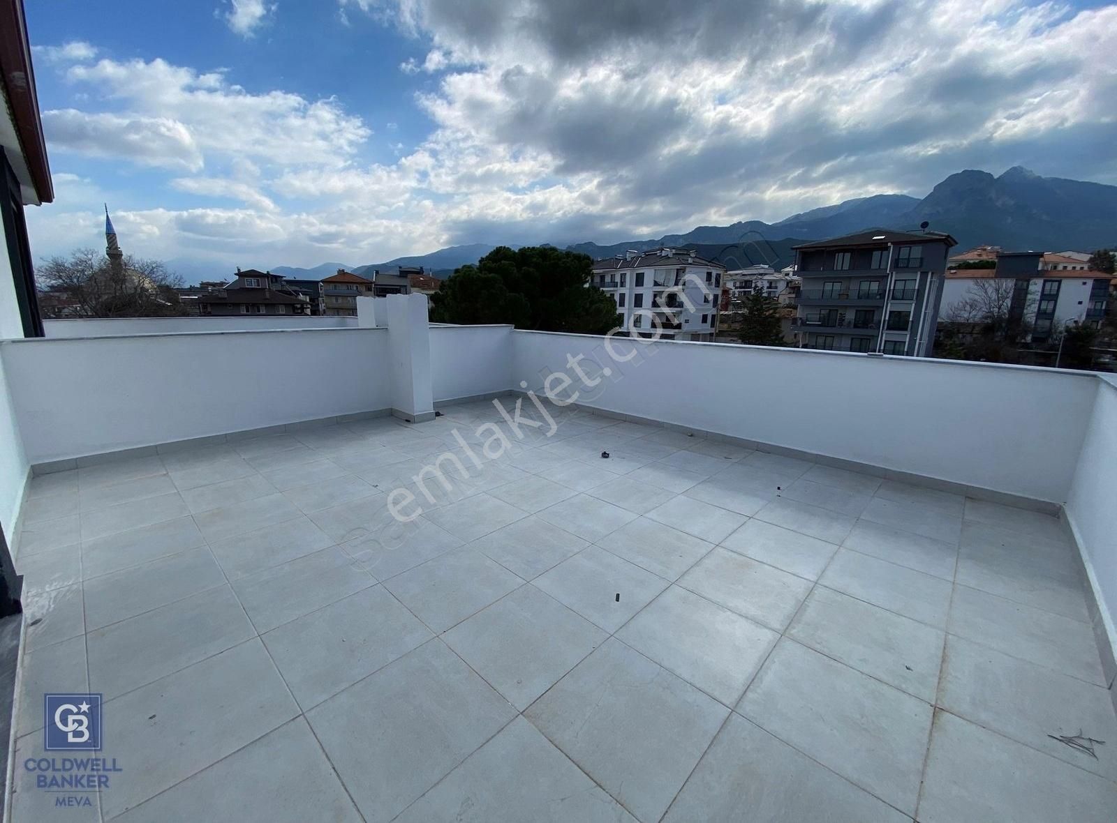 Gerzele Mahallesi'nde Dubleks Kiralık Daire