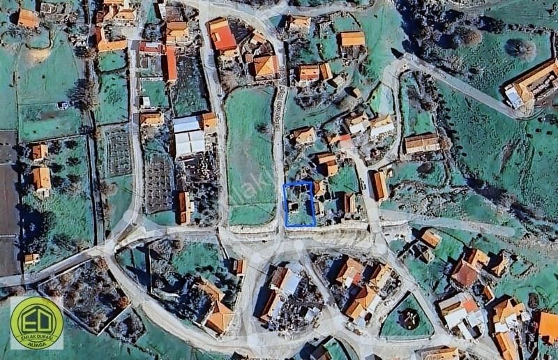 Bahçedere'de 370 M² Arsa