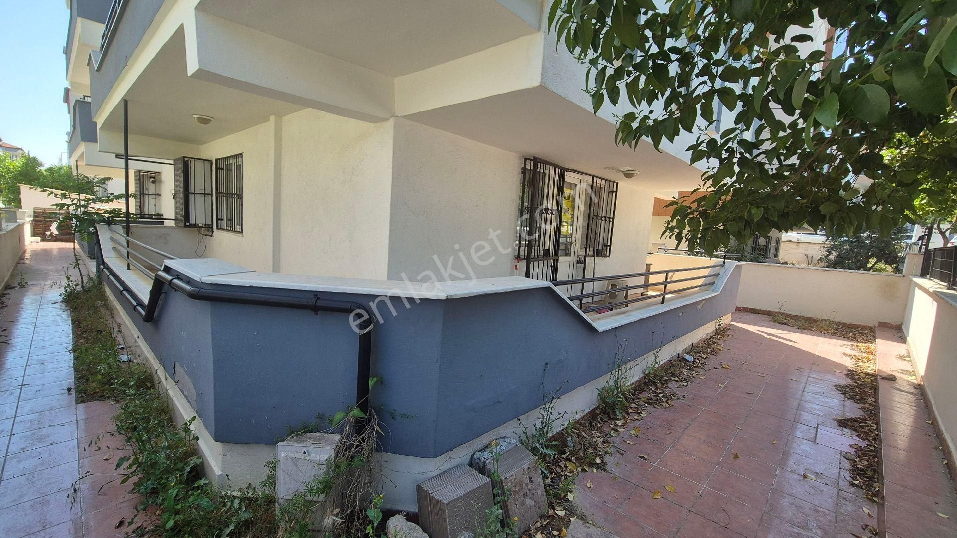 Özgün Gm'den -75. Yıl Mah. De Çok İyi Konumda Kiralık 1+1 Daire