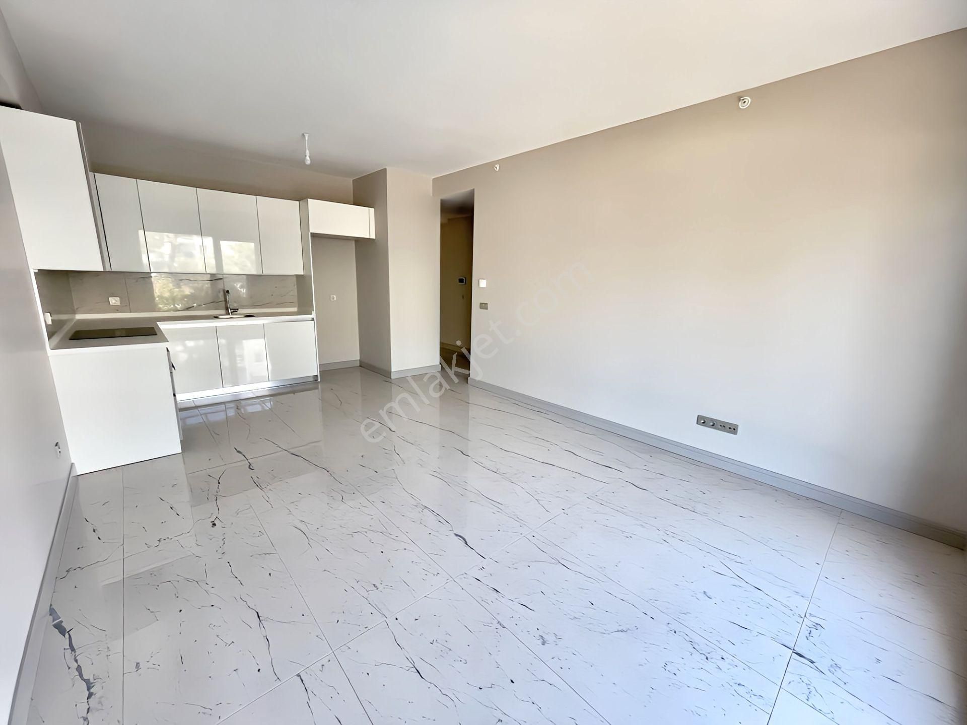 Seeworld Sinpaş Metrolife 2+1 Satılık 116m2 Metro Life
