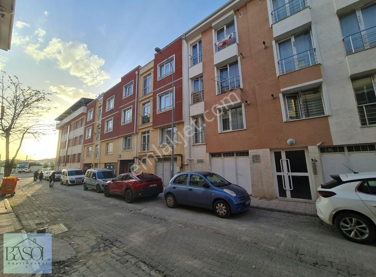 Başol Gmden Ogü Yakını Eşyalı Satılık 1+1 Daire