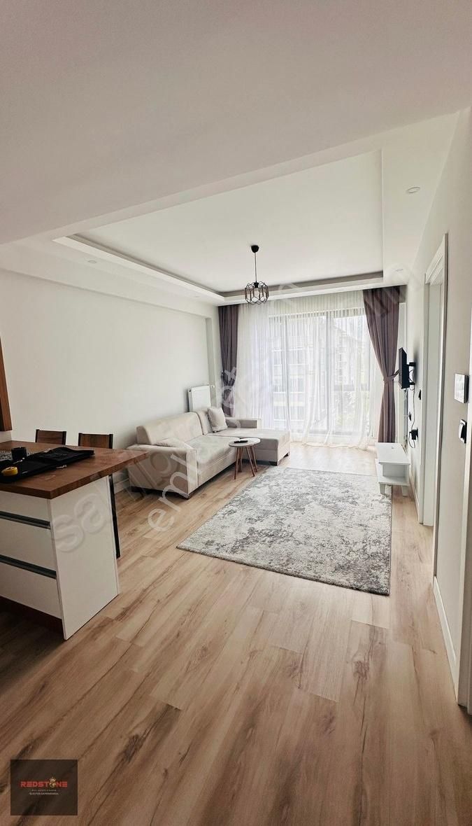 Redstone'dan Kazımiye'de Eşyalı Oturuma Hazır Kiralık 1+1 Daire