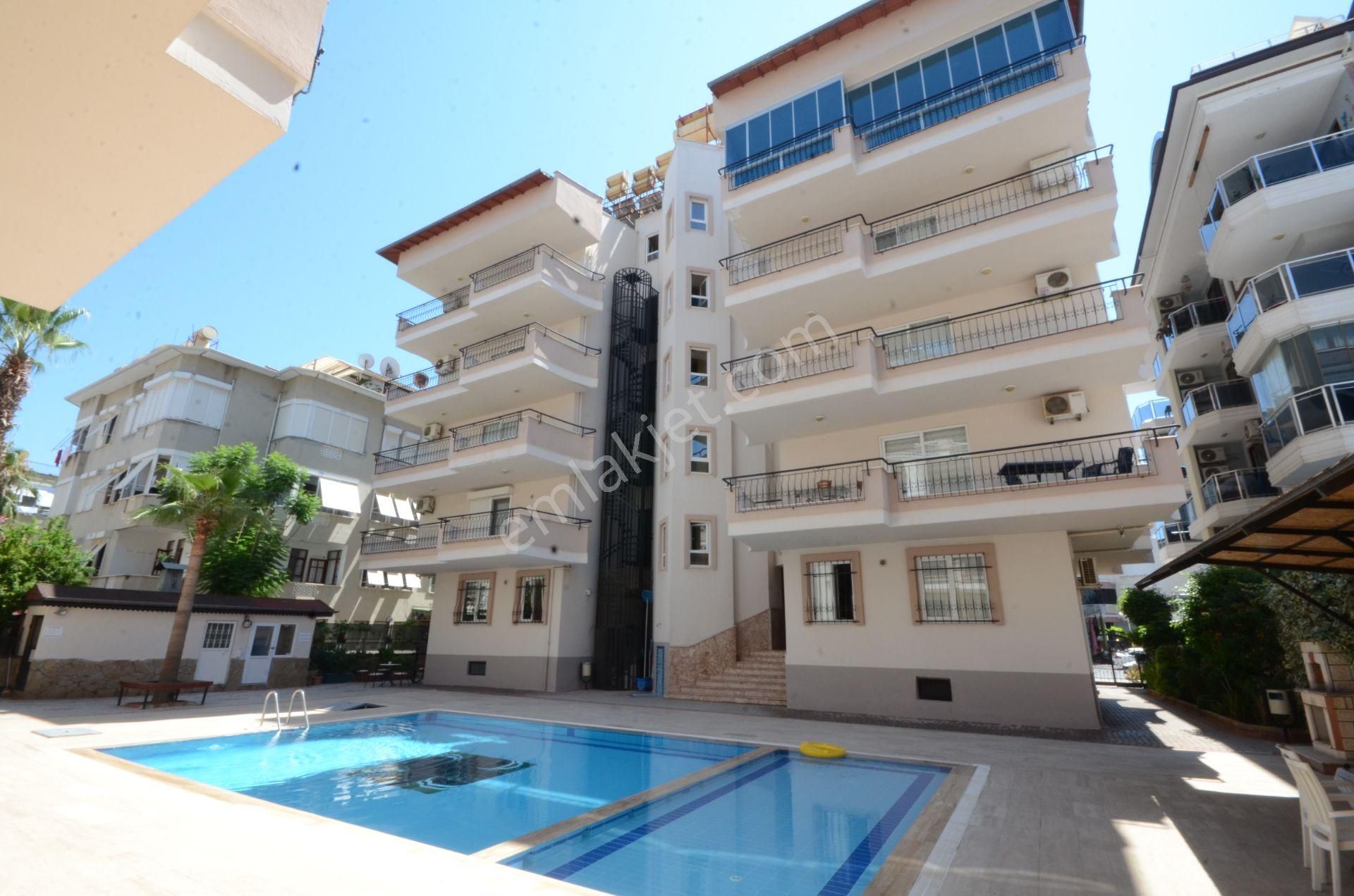 Alanya Obagölde Siteiçerisinde 4+1 Satılık Dubleks Daire