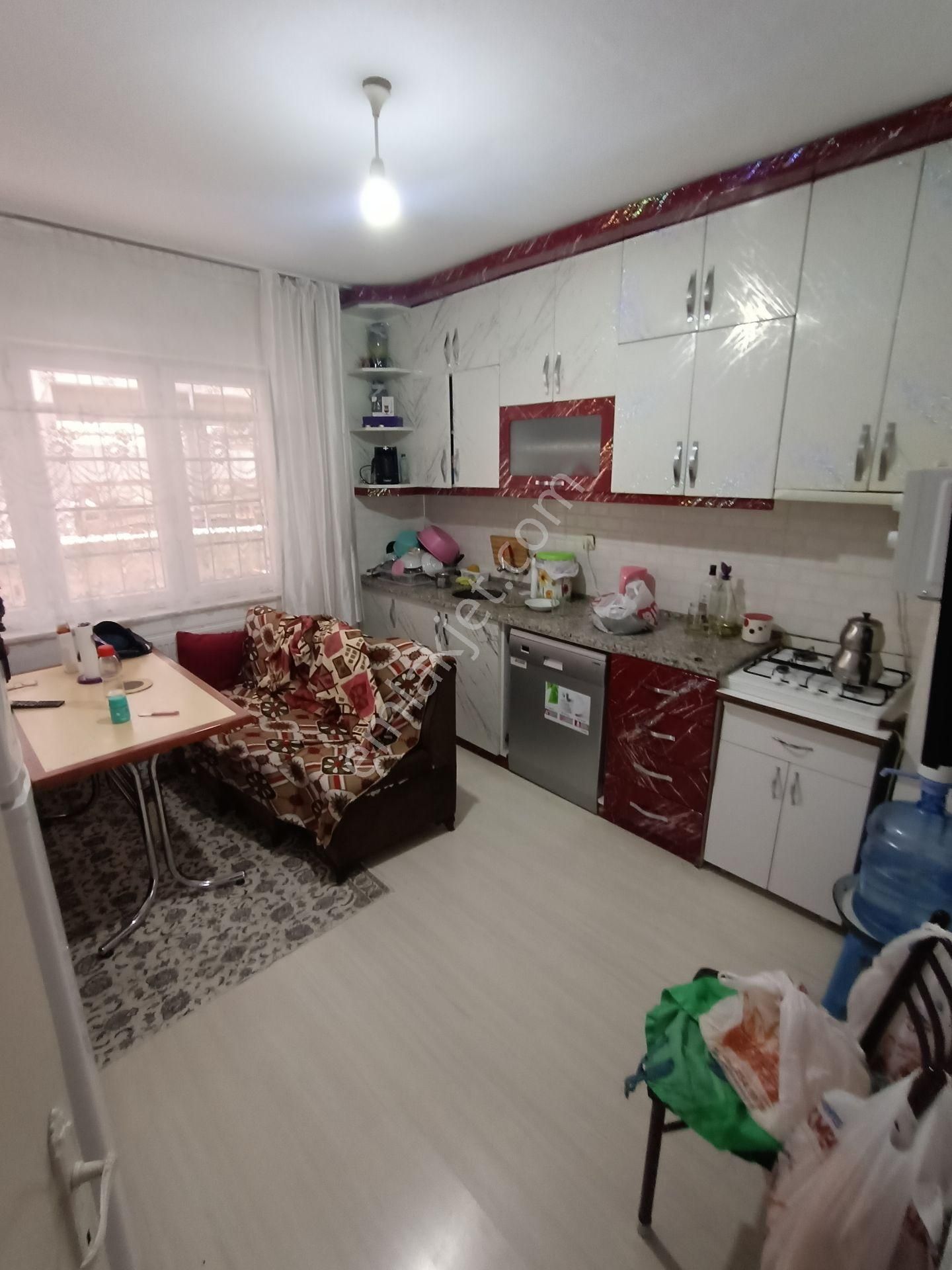 Cengiz-yapı Çorum Ceylan Market Civarında Satılık 2+1 Daire