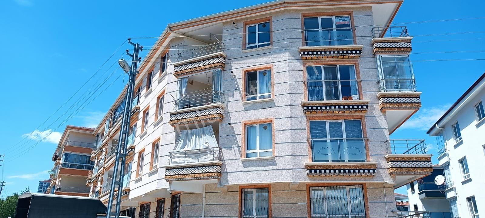 Marka Emlakdan İstediğiniz Kadar Kredili 3.kat 3+1 140.m2 Daire