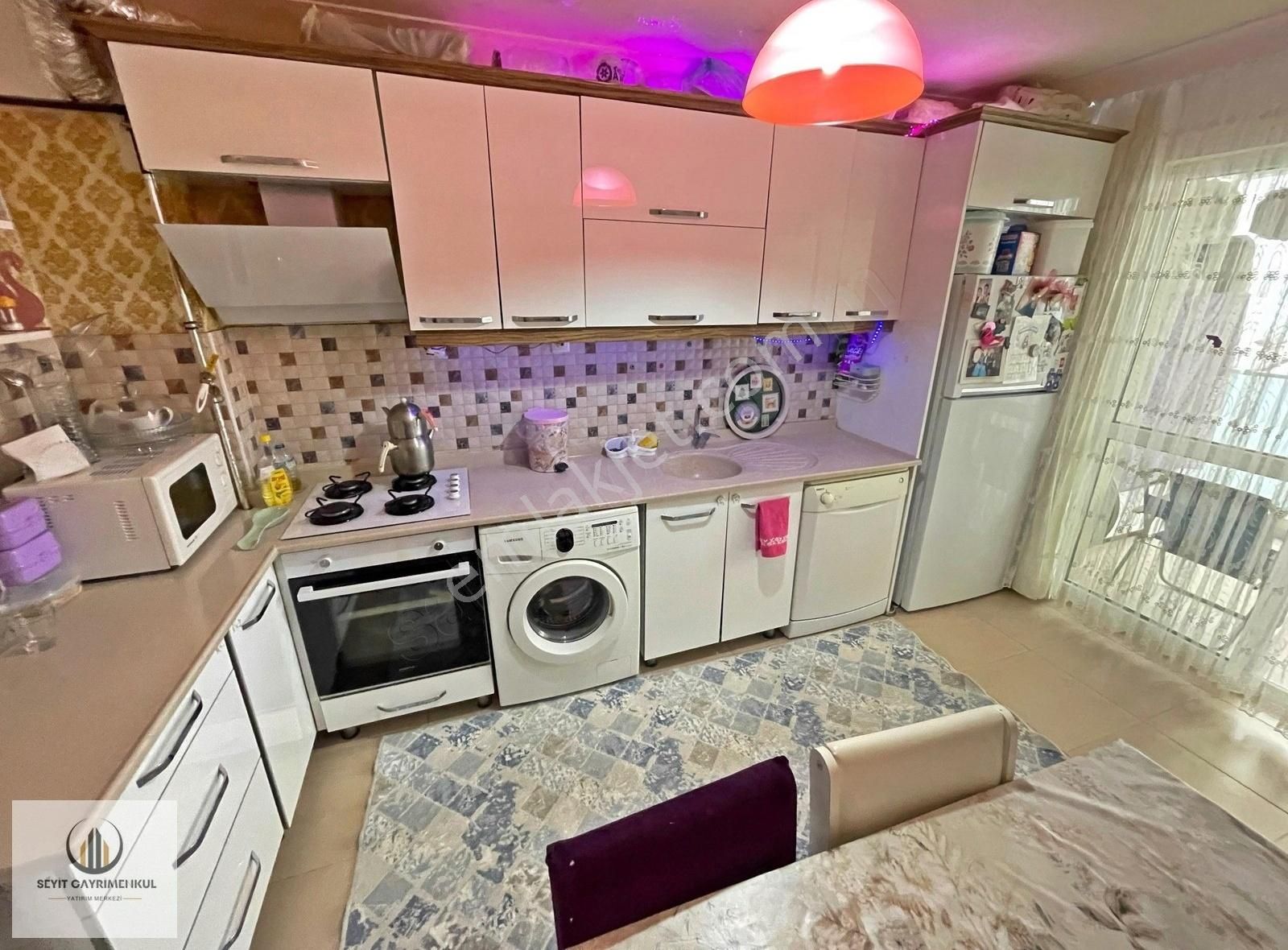 ▄*seyit Gayrimenkul*▄928.cadde Üzeri _asansörlü Yapılı 2.kat 3+1