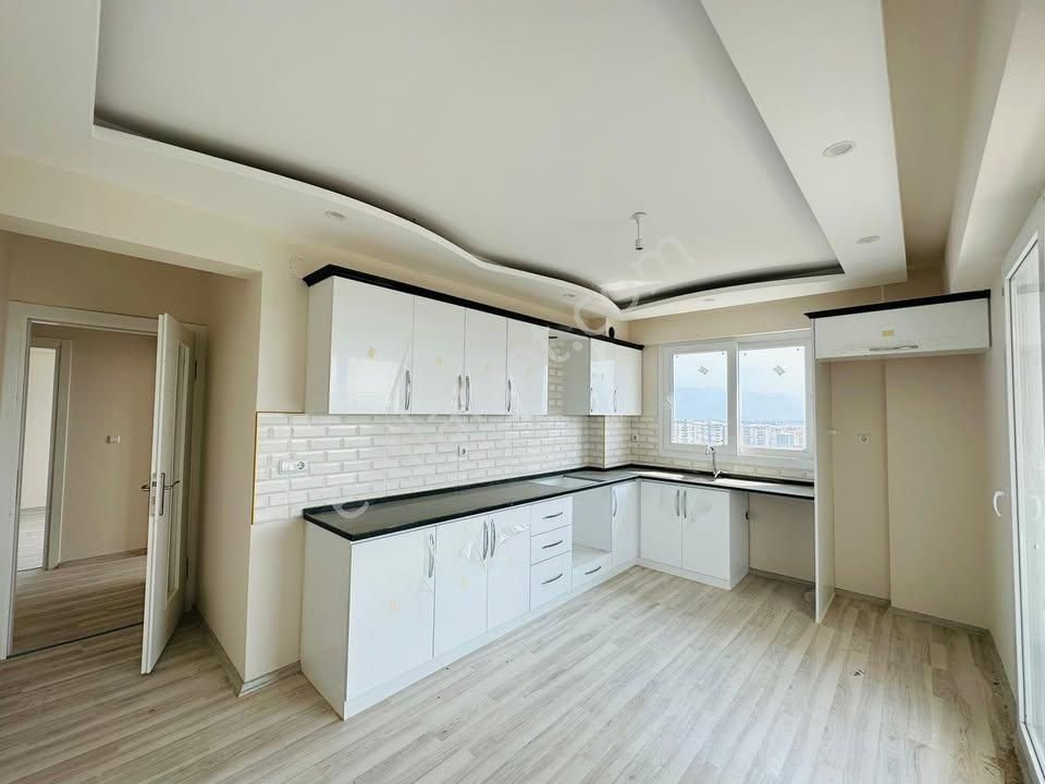Nazilli🏡emlaktan-satılık Yıldız Tepede Site İçi 3+1 Arakat Sıfır Daire