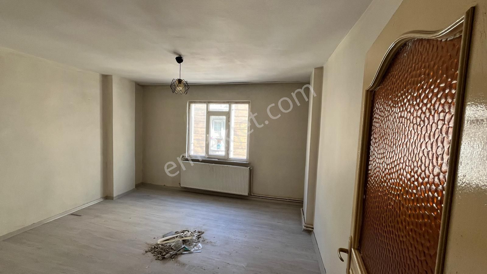 Özgür İnşaattan İsmetpaşa Mah.de 2+1 85 M2 Tramvayın Dibinde Kiralık Daire