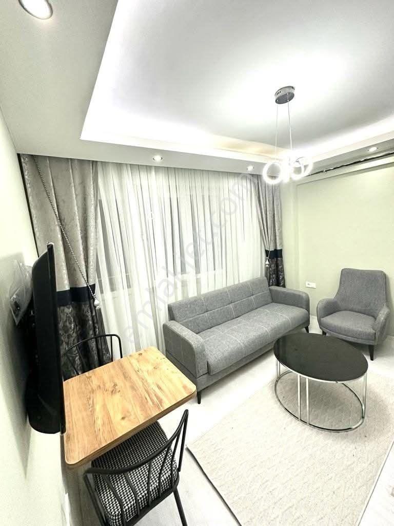 İstiklal Mevkisinde Balkonlu Satılık Apart