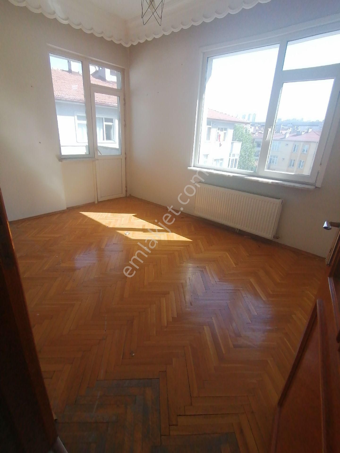 Ümraniye Ataşehir Site İçi Ataşehir Belediye Si Karşısı 3+1 Kiralık Daire Cadde Üzerinde - Görsel 2