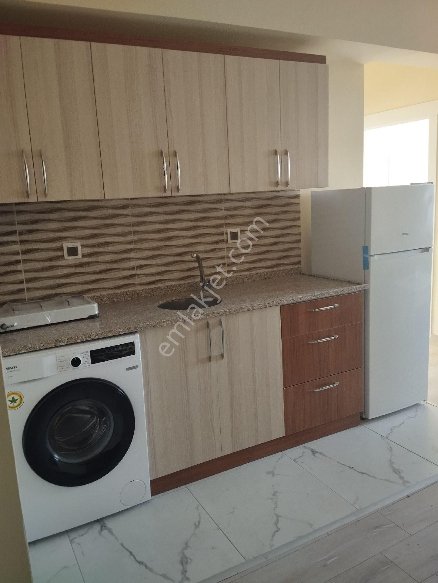 Erdinç Gayrimenkul Den İnönü Üniversitesi Bölgesinde Eşyalı Kiralık Daire