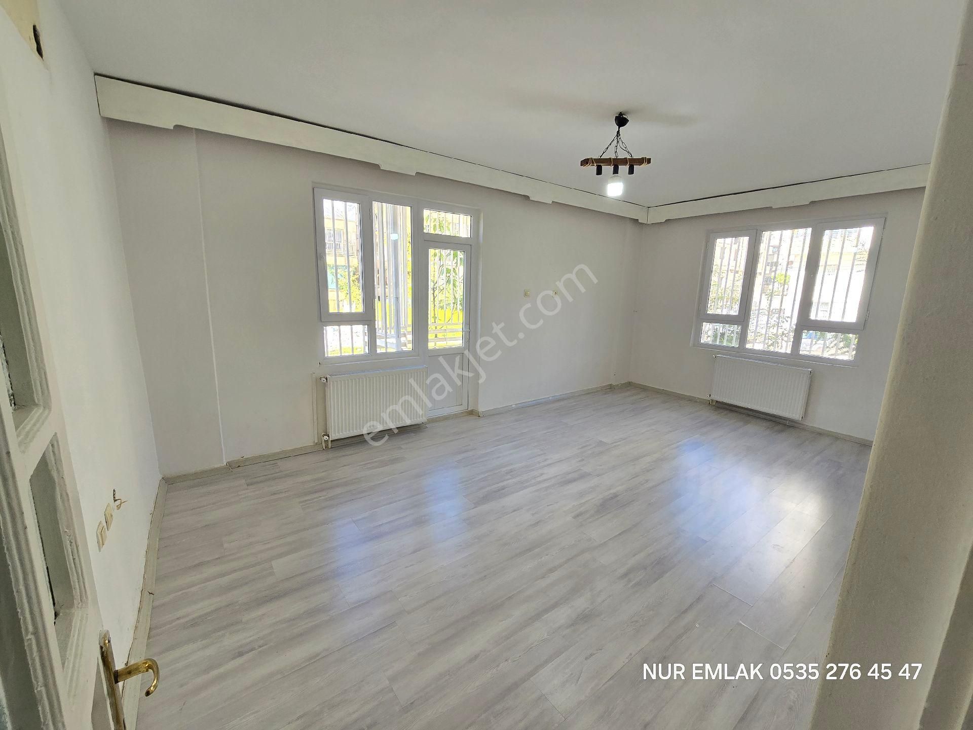 Karaköprü Belediyesine Yakın 3+1 Doğalgazlı Satılık Daire **nur*