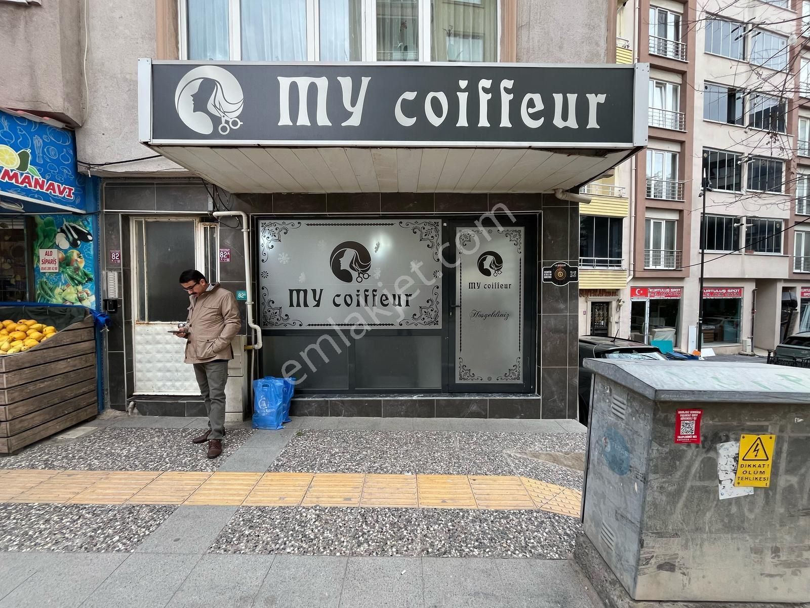 Prestijden Kurtuluş Caddesinde Kiracılı Dükkan Ve 1+1 Ev