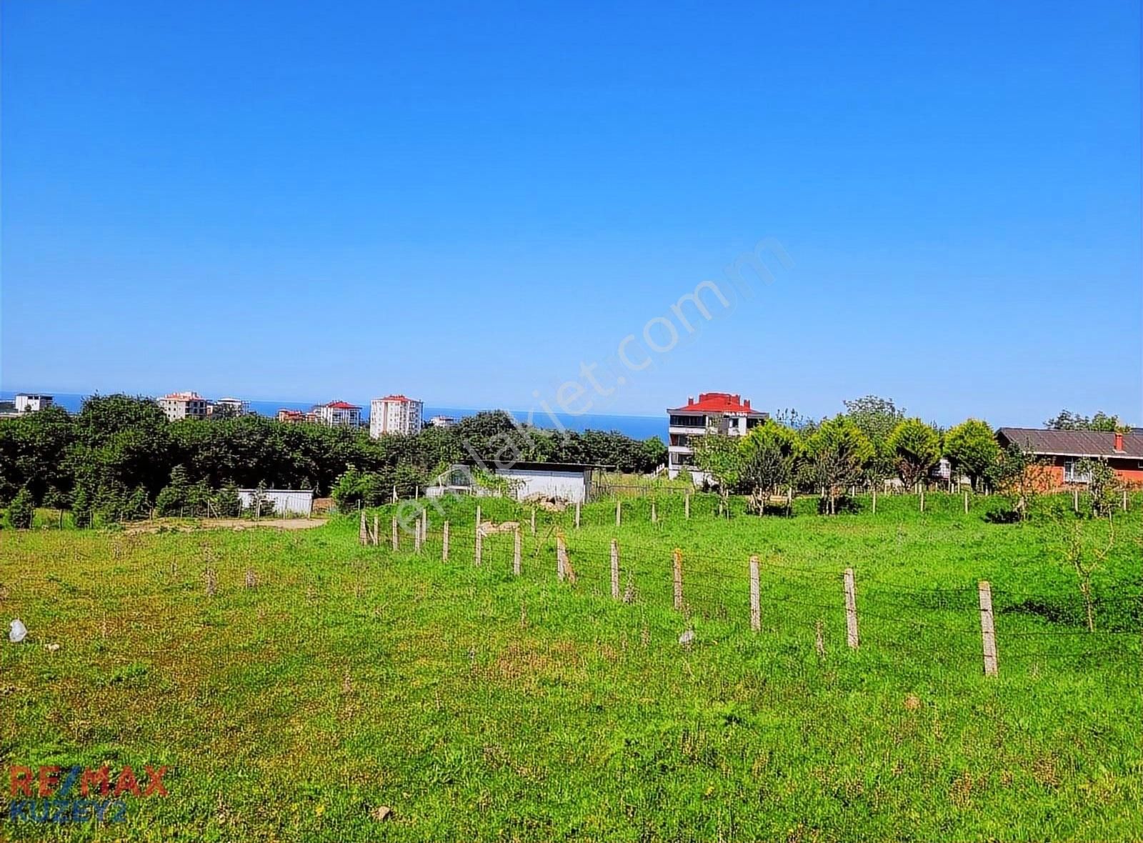Remax Sevcan Gürlevikten Büyükoyumcada Satılık Deniz Manz. Arsa