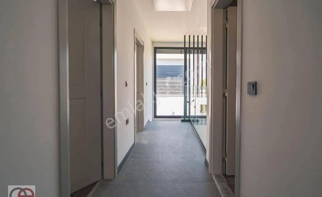 Kuşadası Güzelçamlıda Denize Yakın 4+1 Sıfır Tek Müstakil Özel Havuzlu Villa