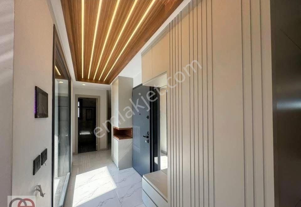 Kuşadasında 550m2 Arsa İçinde 4+1 Sıfır Özel Havuzlu Tek Müstakil Ultra Lüx Villa