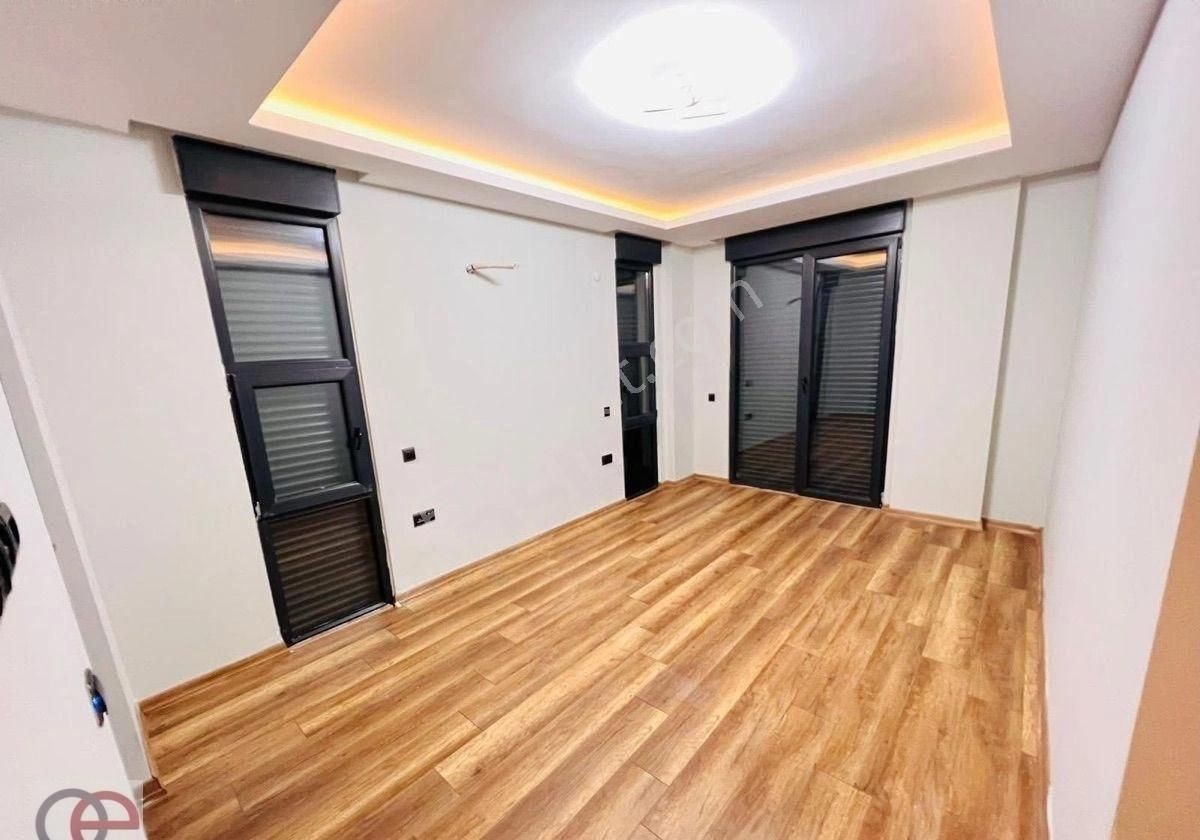 Kuşadası Davutlar Sahilinde Köşe Konum 3+1 Tek Müstakil Özel Havuzlu Villa - Görsel 26