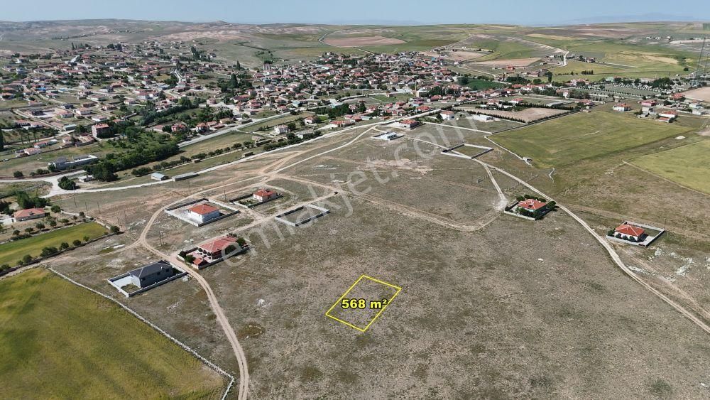 Konya / Cihanbeyli'de Hesaplı Yatırım Fırsatı 568 M² Konut İmarlı Arsa