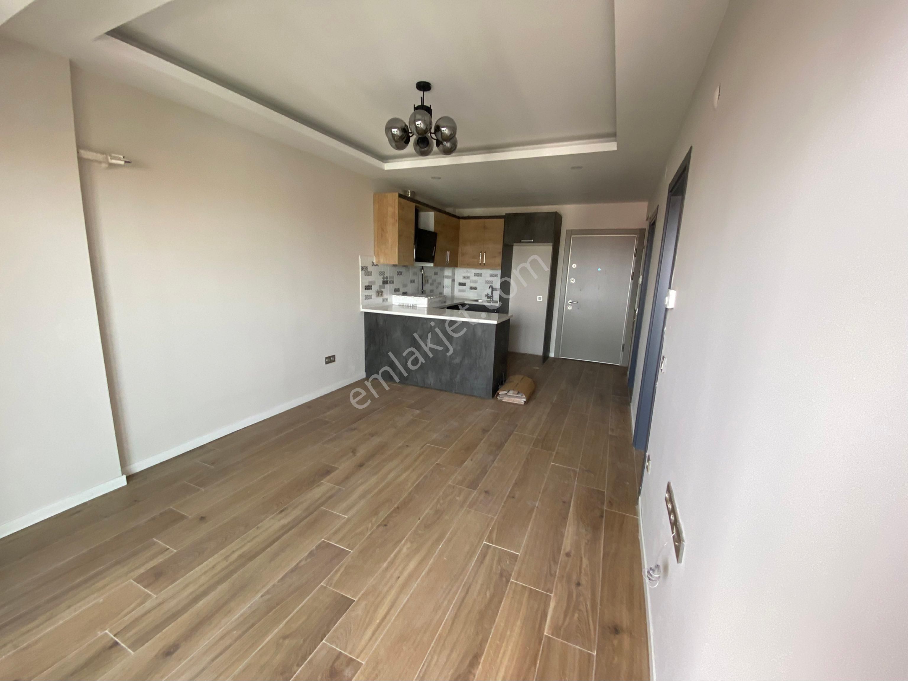 Seo’dan Yenicami Mahallesinde 1+1 Satılık Daire - Görsel 10