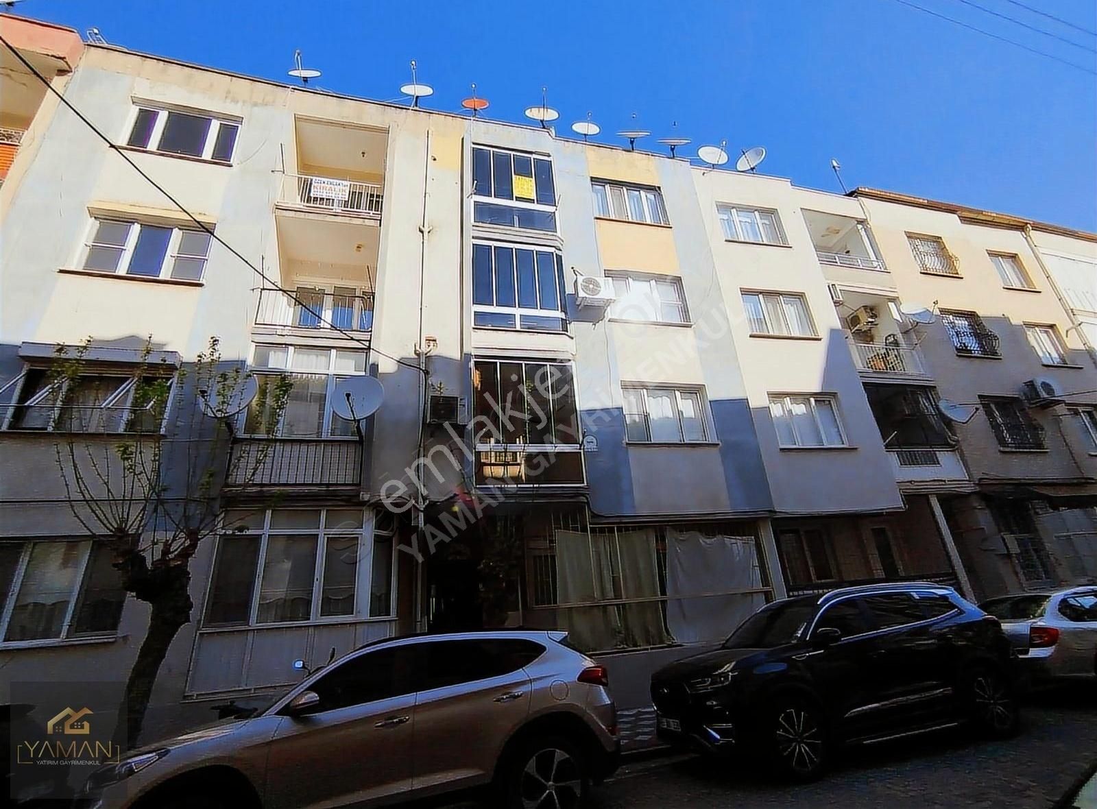 Akhisar Hilaliye Caddesi Arka Sokağı Satılık 3+1 Daire
