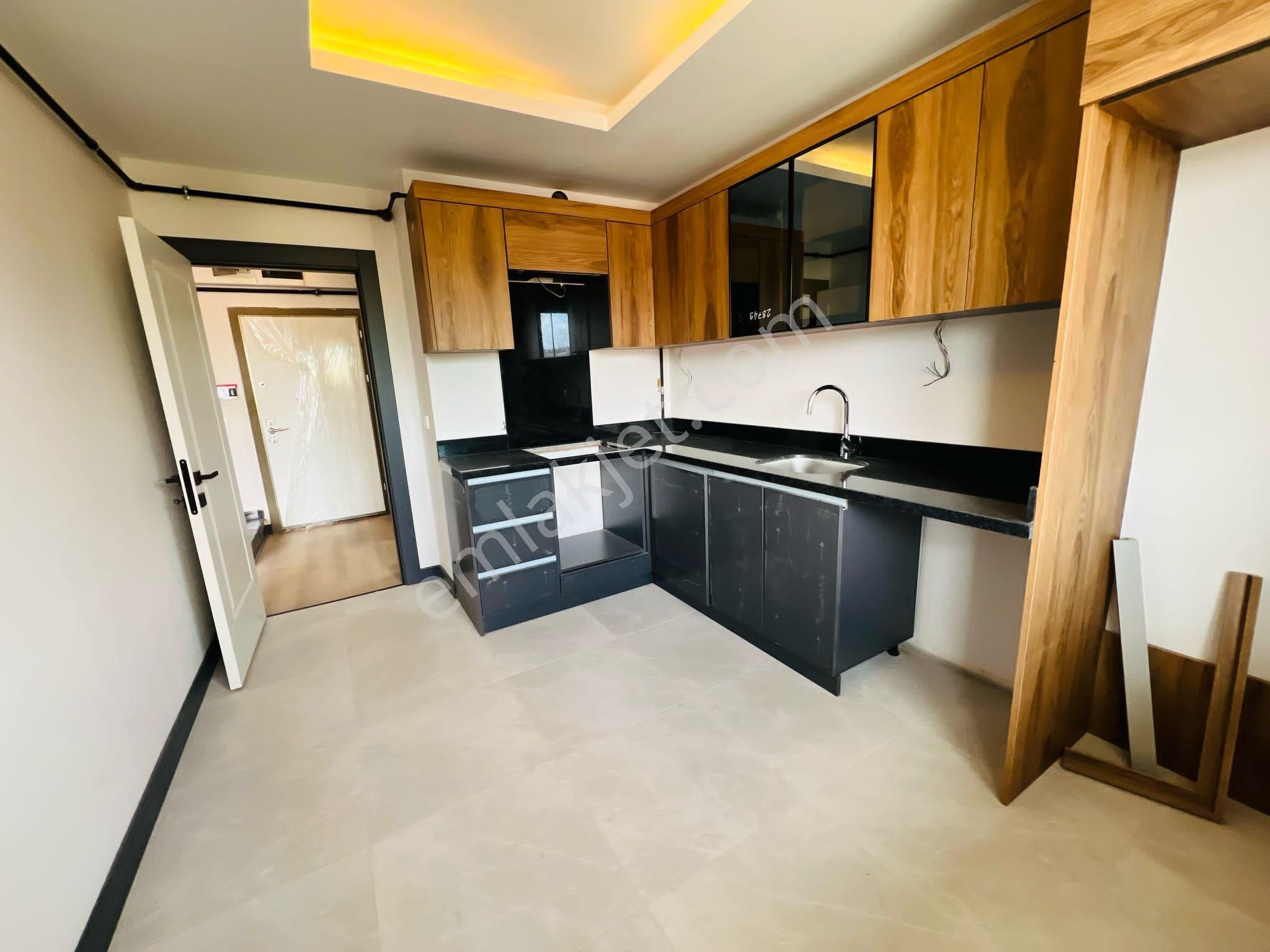 İncek Emlak'tan Bağımsız Mutfak Dubleks 1+1 90 M2 Daire