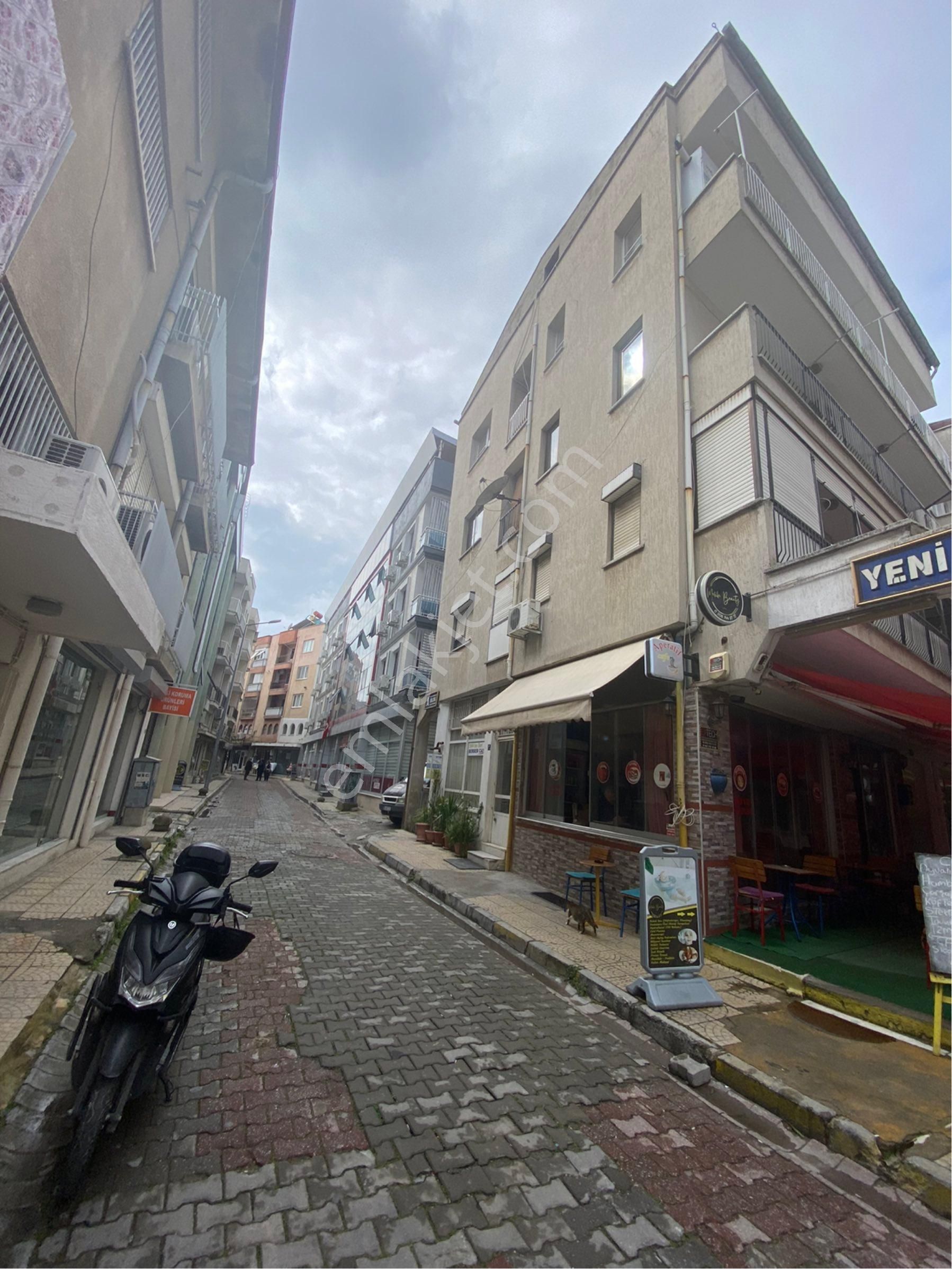 Seo’dan Çarşı Merkezde 3+1 Satılık Daire - Görsel 2