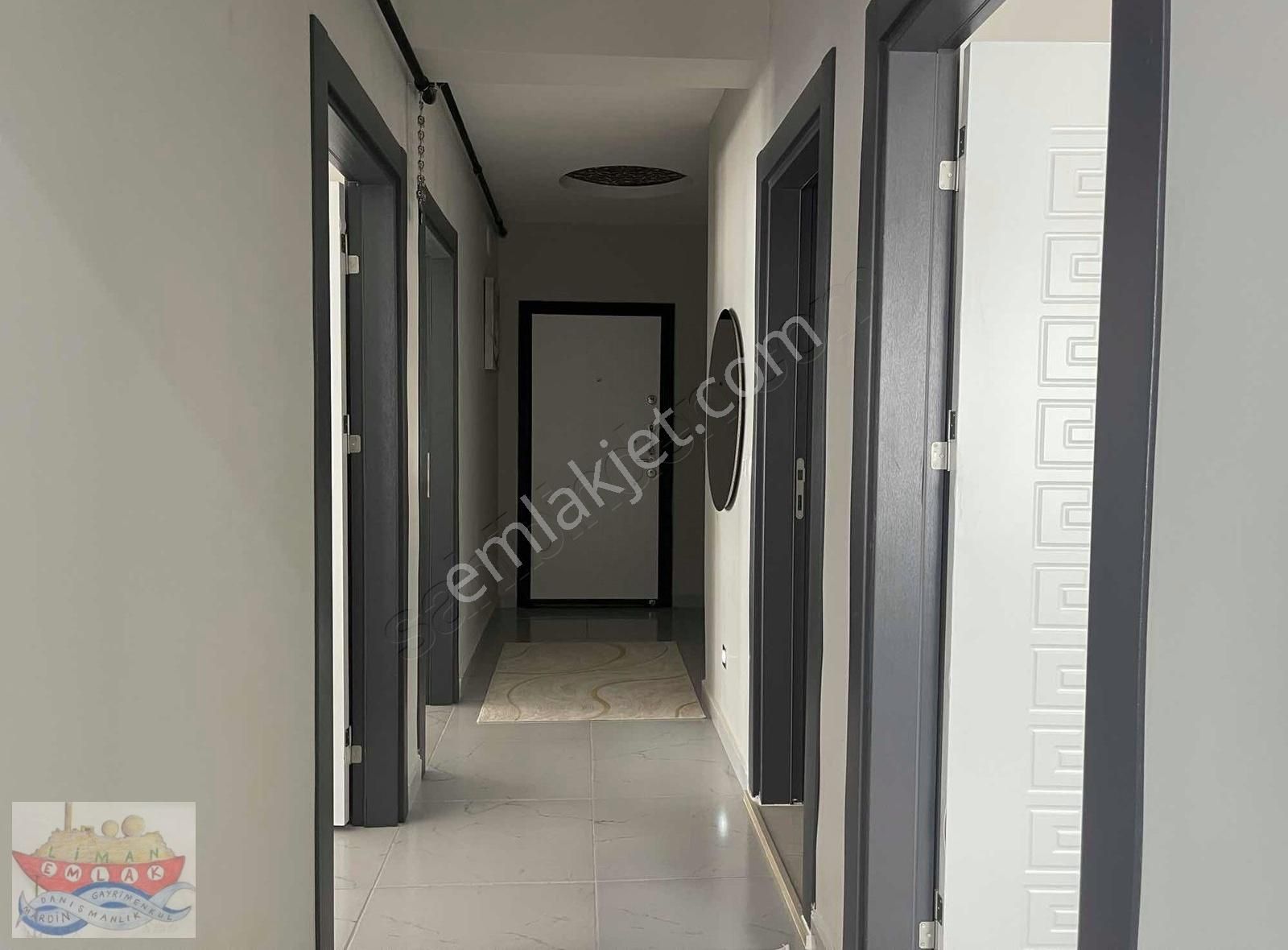 13 Mart Mah.telekom Avm Arkası Kiralık 2+1 Daire