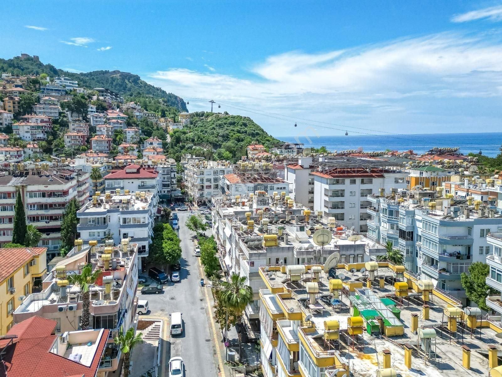 Alanya / Cleopatra – 2+1 Muhteşem Lokasyon Denize 350 Metre Ferah Daire