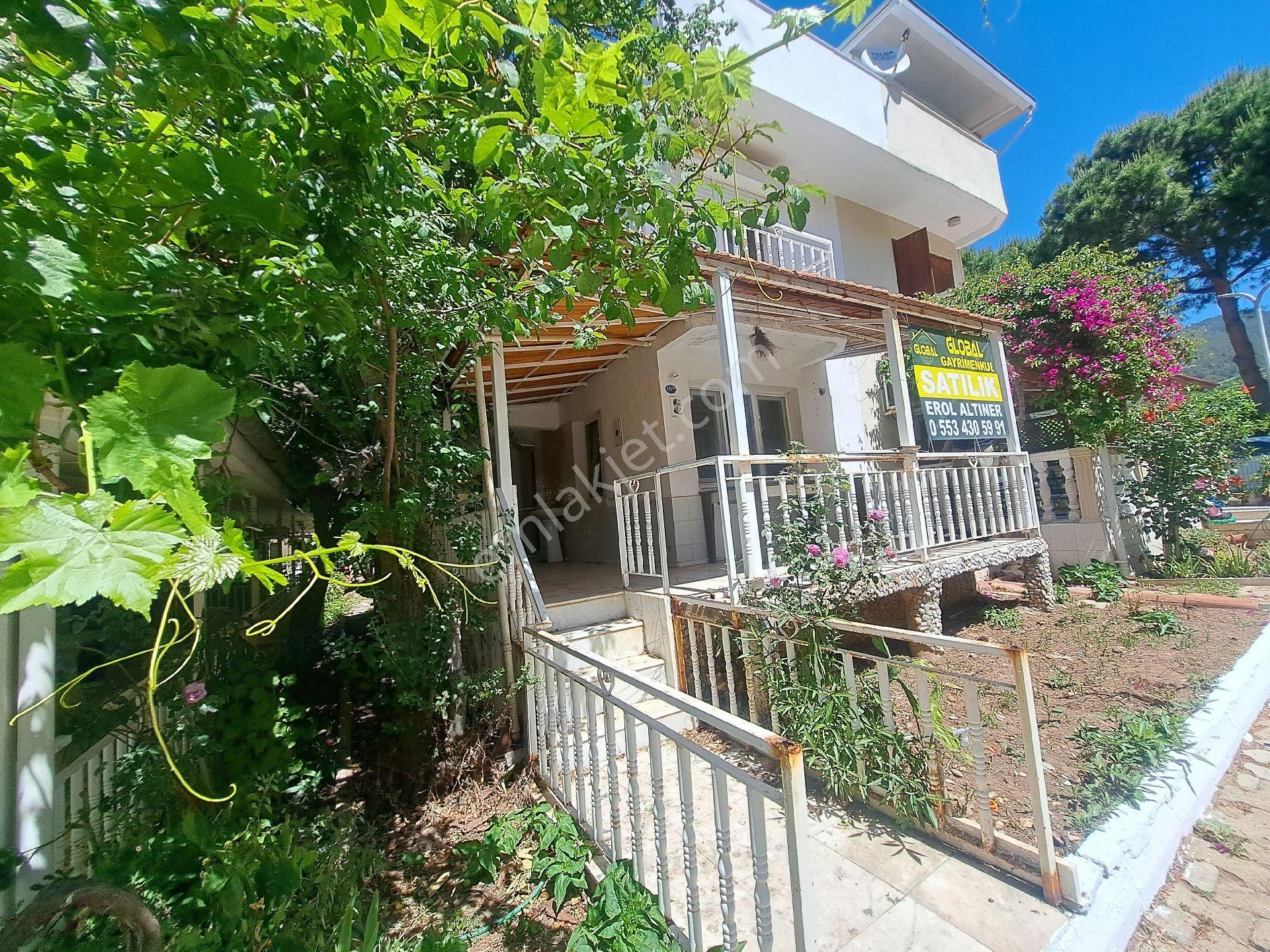 İzmir Menderes Özdere Ortaköy De Satılık 3+1 Villa